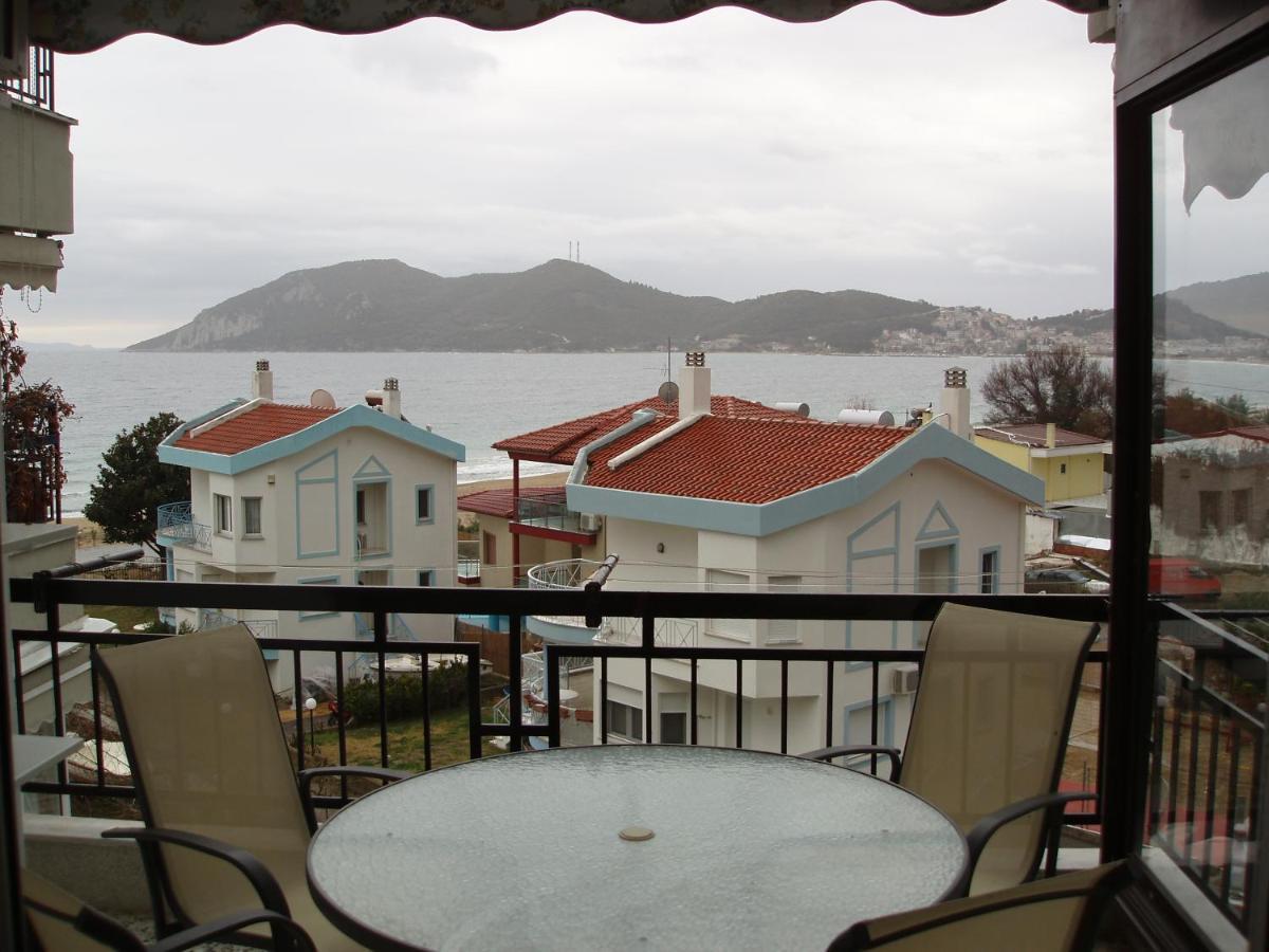 Ferienwohnung Aegean Seabreeze Nea Iraklitsa Exterior foto