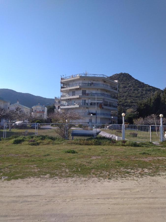 Ferienwohnung Aegean Seabreeze Nea Iraklitsa Exterior foto